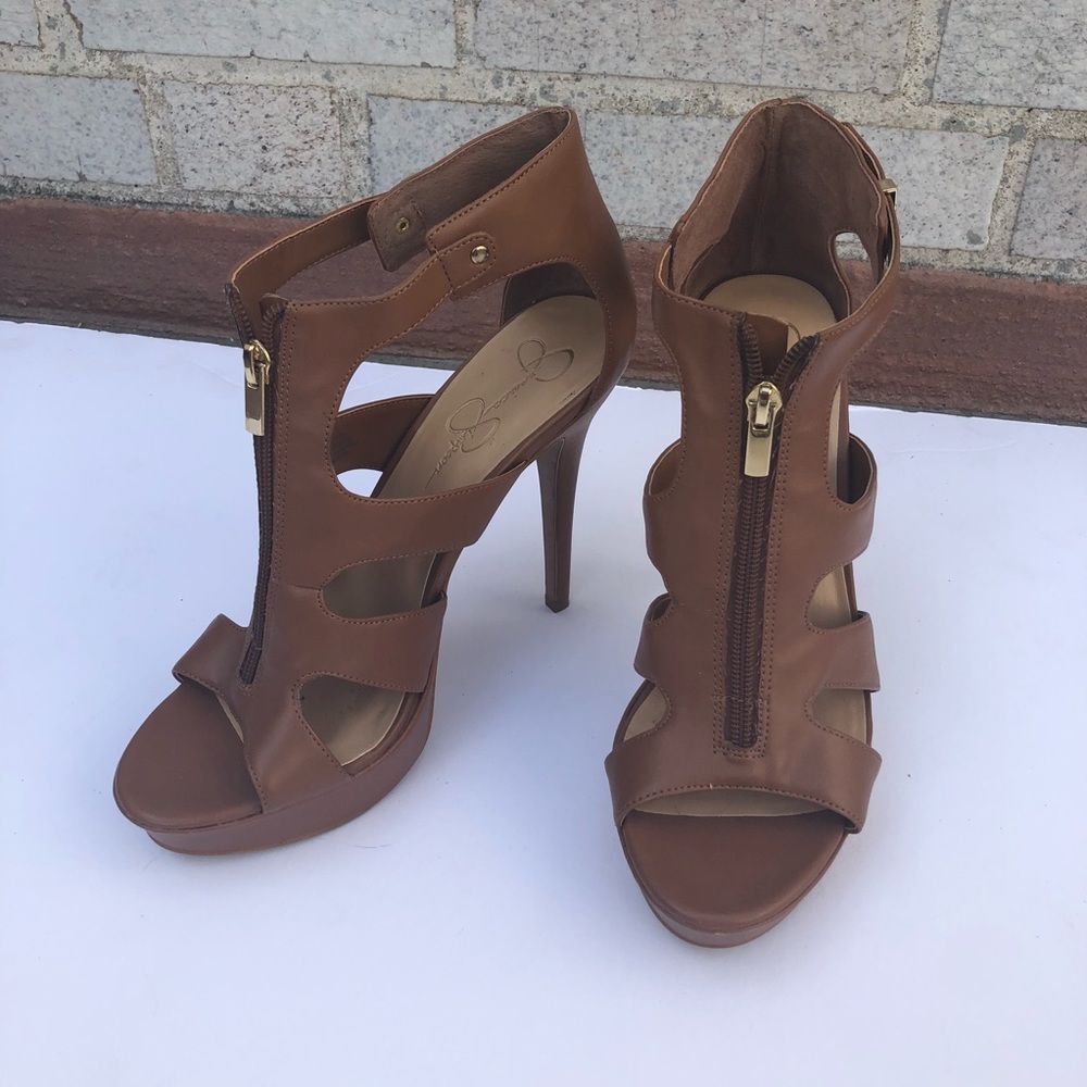 Jessica Simpson tan heels